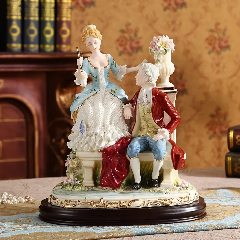 European-style British couple ornament character porcelain puppet ceramic handicraft high-end villa living room decoration gift