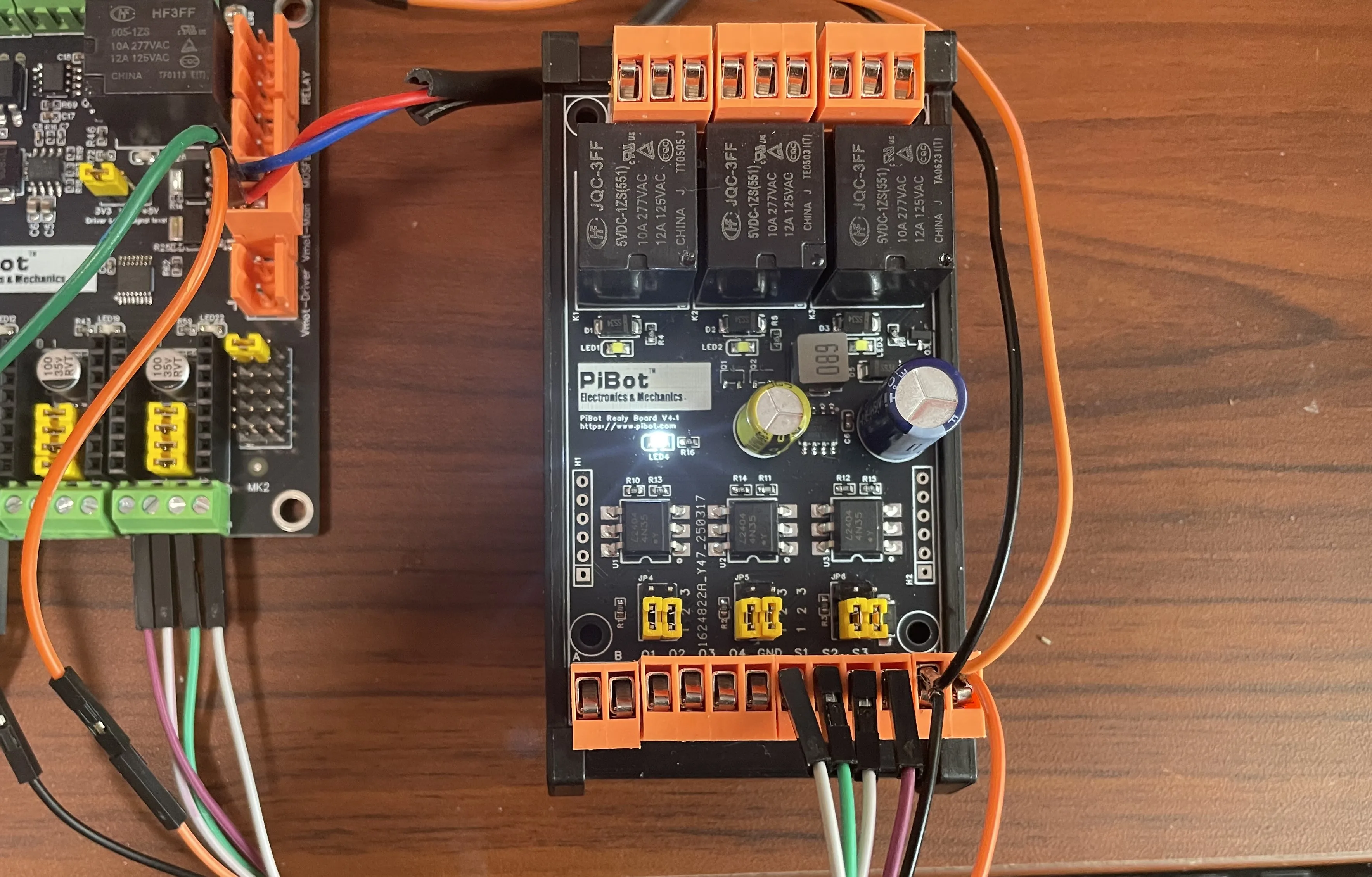 PiBot IsoSwitch V4 Relay Board image 2