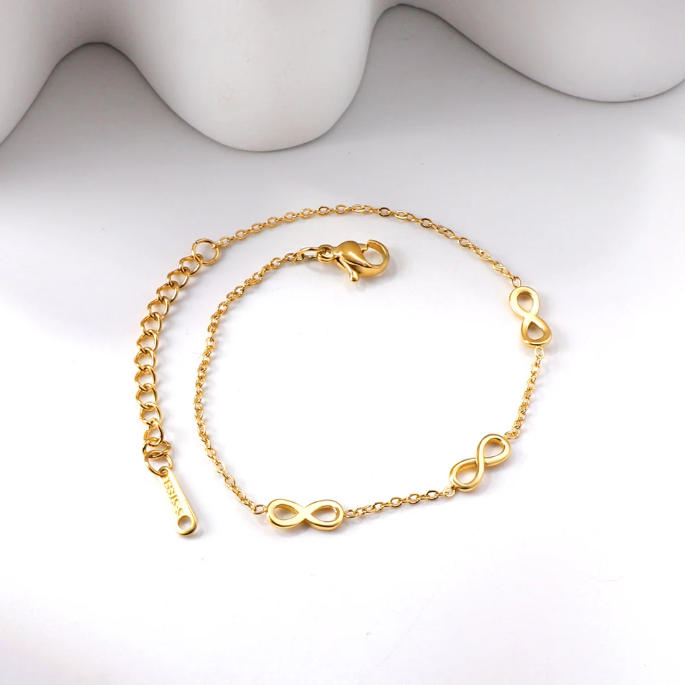 Edelstahl-Accessoires, Damengeschenke, hochwertige modische Anhänger, vergoldete, lichtbeständige Armbänder, exquisiter Schmuck