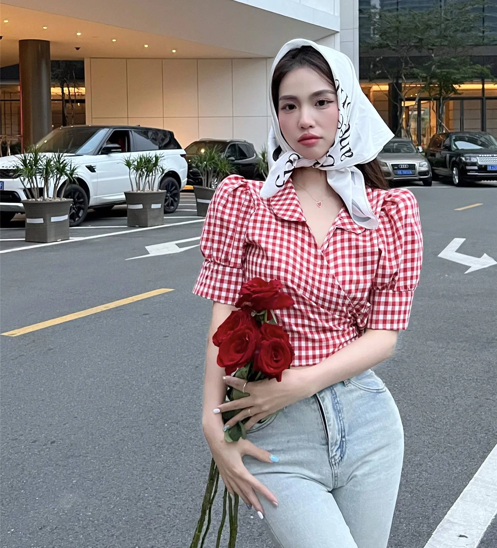 Summer 2024 Women\'S Clothing Fashion Plaid Short Sleeve Shirt French Waist Puff Sleeve Short Top Hot Girl Pink Shirt