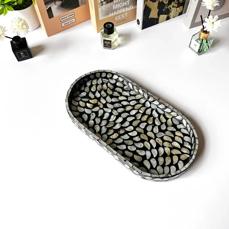 Shell tray, handmade colored shell decorative fruit plate, home desktop coconut round storage plate