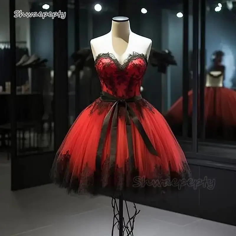 

Black And Red Gothic Prom Dresses Mini Short A-Line Strapless Party Dress Lace Appliques Sweetheart Lace-Up Back Customized