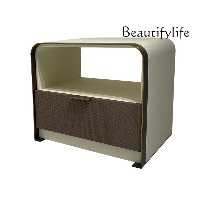

Storage bedside table light luxury modern Italian leather art minimalist paint single drawer villa side few bedside cabinets