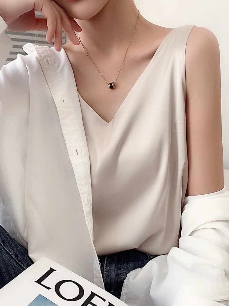 Silk Csole Tank Top Women ort V-ne Bla White Satin Base  Silk Summer Open Ba Commute Sle Loose Fit
