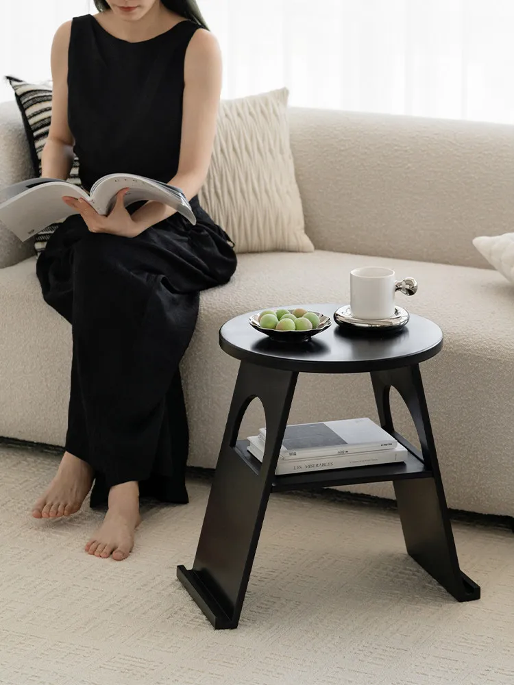 Nordic Style Sofa Side Table Round Metal Table Modern Home Living Room Bedroom Balcony Leisure Corner Table Minimalist Furniture