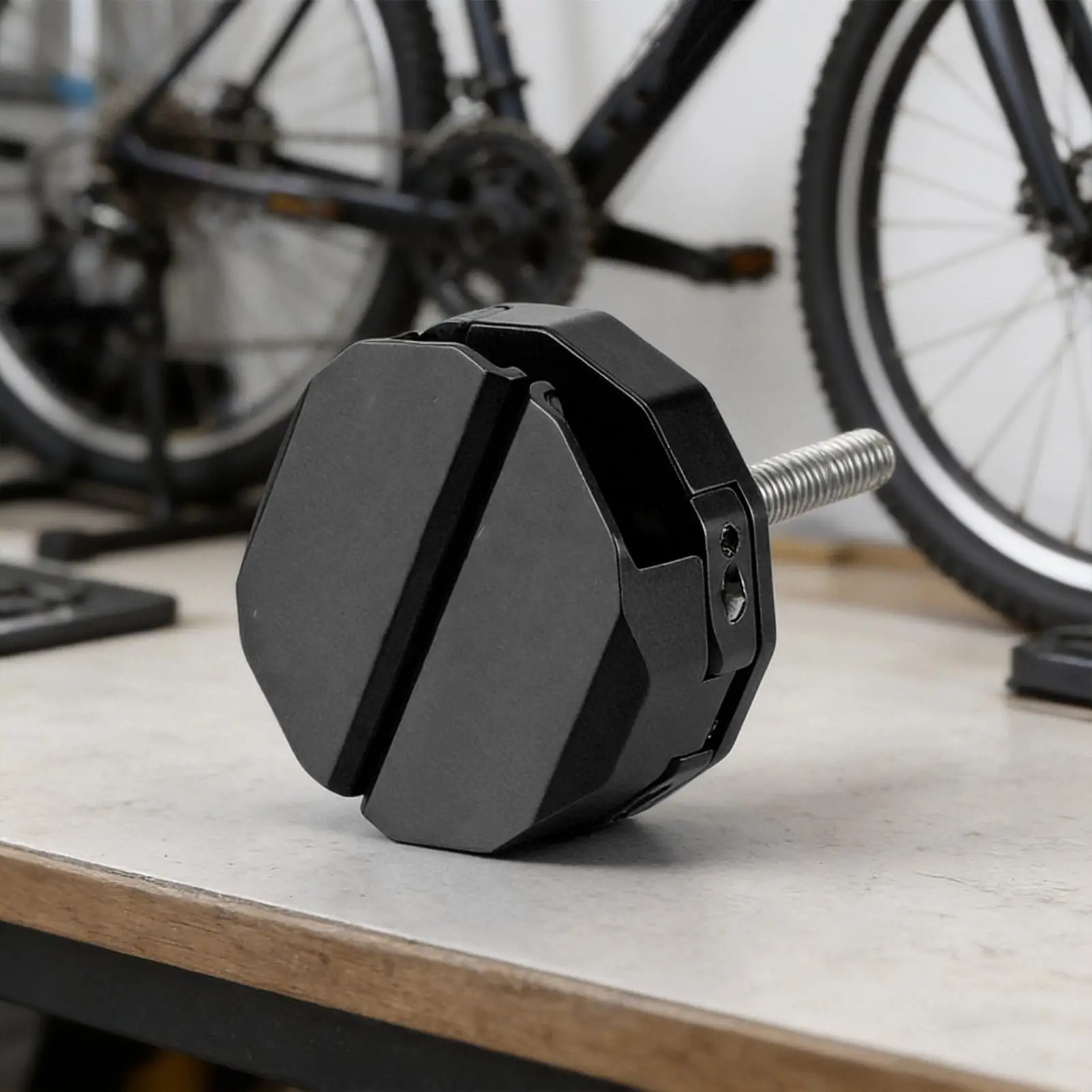 

Универсальный держатель для телефона на велосипед с амортизацией и виброгасителем для руля, для шоссейных и горных велосипедов, для поездок на работу