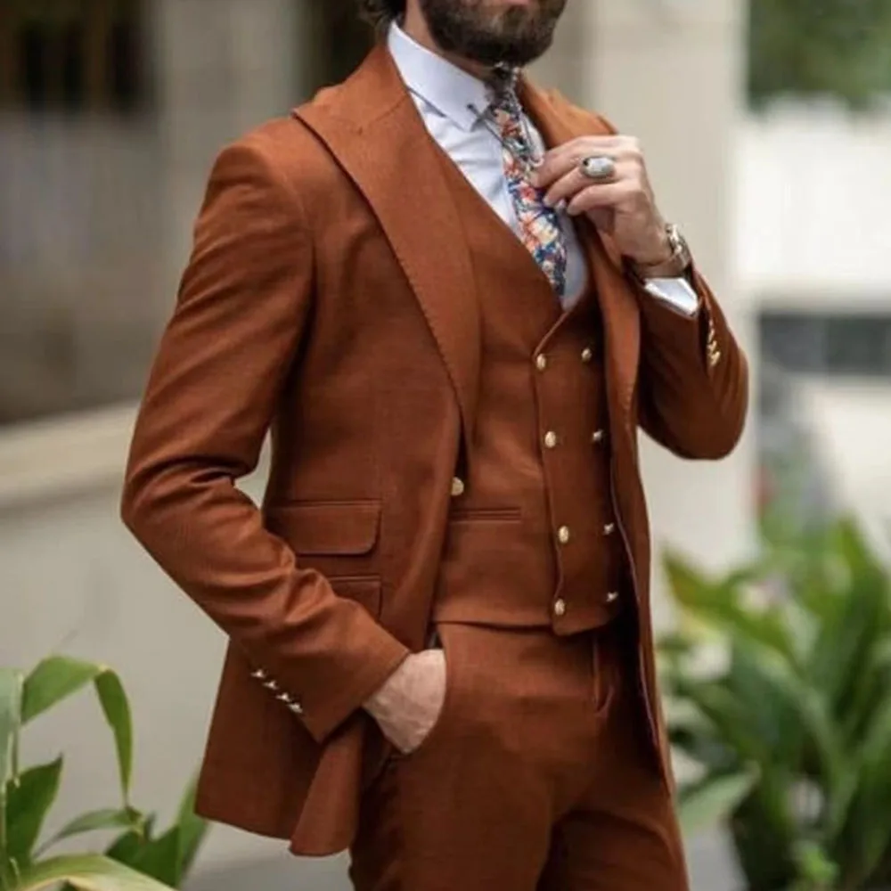 2023 New Wedding Men Red-Brown Peaked Lapel Suits Business Casual Formal Costume Homme Slim Fit 3 Pcs Set Jacket Vest Pants