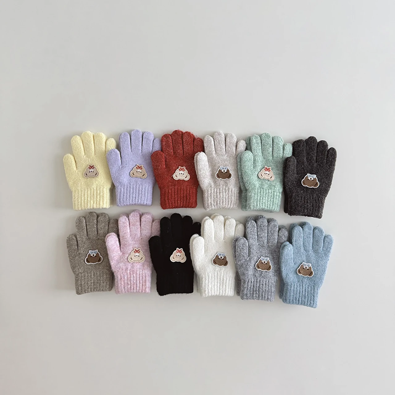 

Winter Warm Kids Anti-Cold Gloves Cute Cartoon Bear Solid Color Knitted Baby Boys Girls Full Finger Mittens