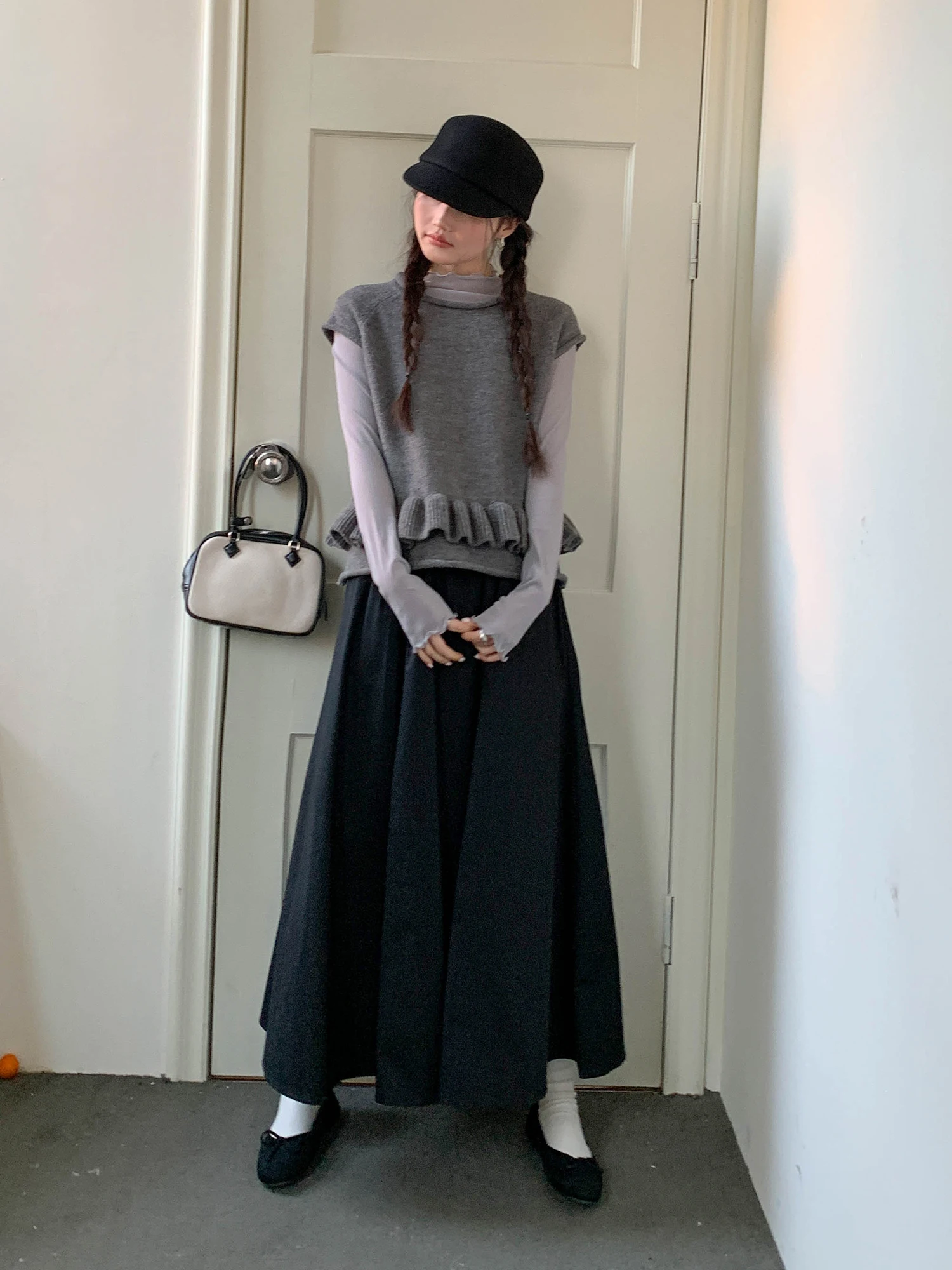 

Юбка миди А-силуэта с высокой талией для женщин, однотонная, универсальная, весна 2026, новая коллекция, простой дизайн, повседневная, для особых случаев