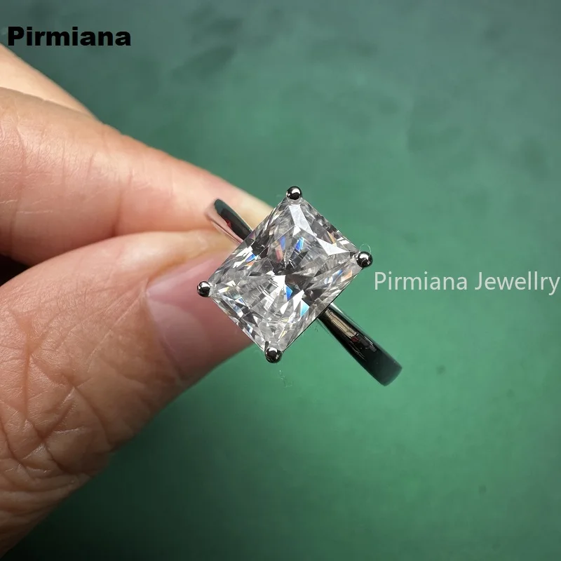 Pirmiana Classic 4 prongs Design S925 Silver 3.0ct D VVS1 Moissanite Ring Customized 9K 10K 18K White Gold available