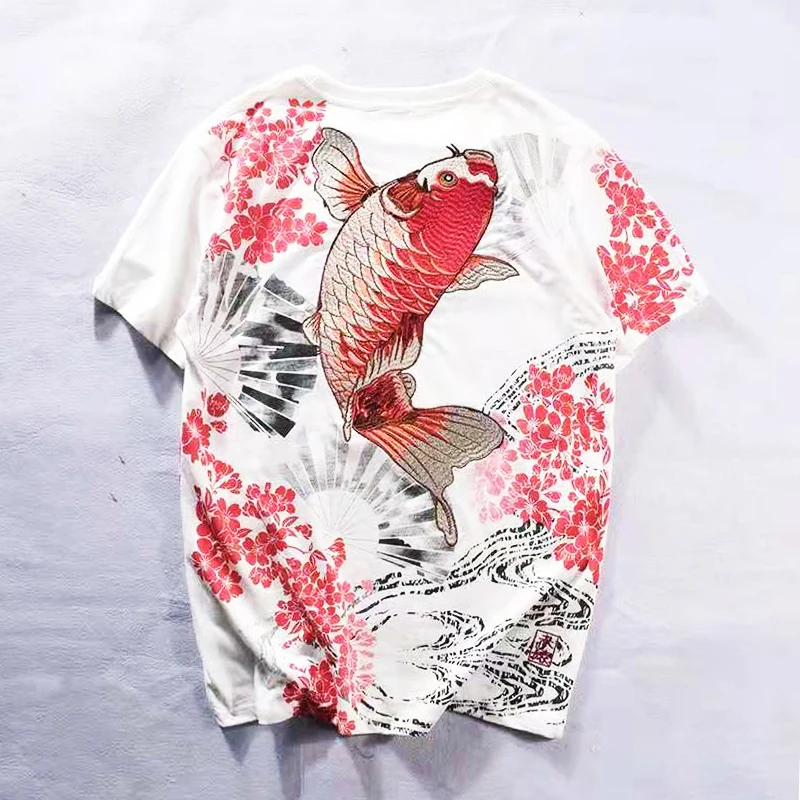 Lyprerazy Men\'s Japanese Harajuku Ukiyoe Vintage Embroidered T-shirt Embroidery Floral Chinese Style Carp Fish T Shirt