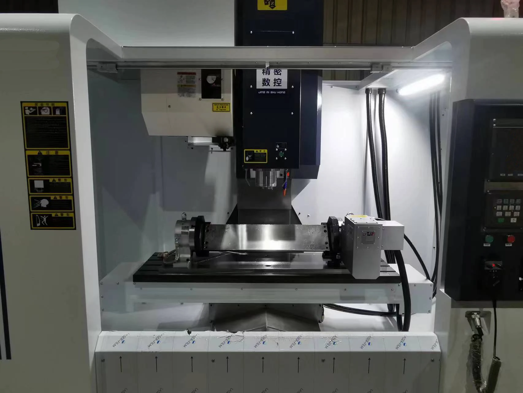 Vertical machining center control numerical control 3 axis milling machine 4 axis