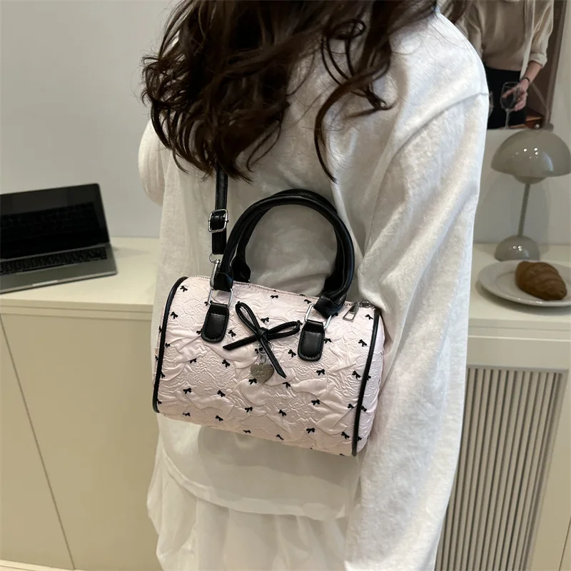 

Сладкая атласная сумка Boston с бантом, корейская милая сумка на плечо для девочек, весенняя универсальная сумка-тоут с ручкой и ремешком, розовая, белая сумка