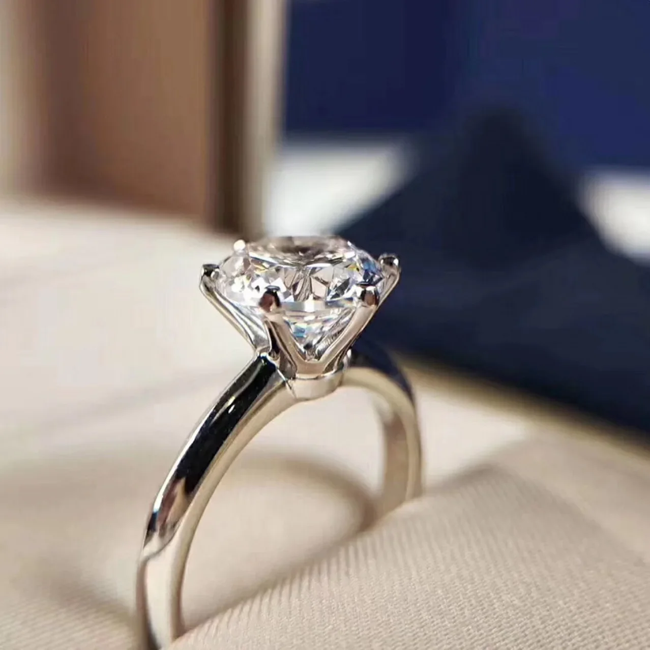 

Solitaire ring Real 925 Sterling Silver 1ct Moissanite cz Engagement Wedding Band Rings for women Bridal Statement Party Jewelry