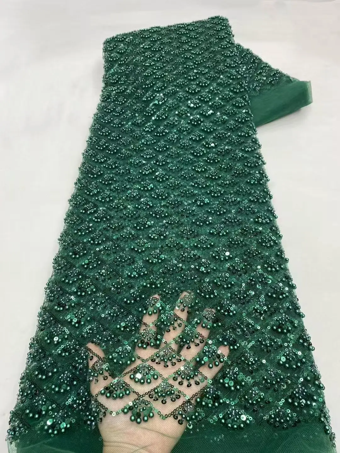 Latest African Beaded Lace Fabric Embroidery French Mesh Sequins Lace Fabric Nigerian Tulle Lace for Party Material