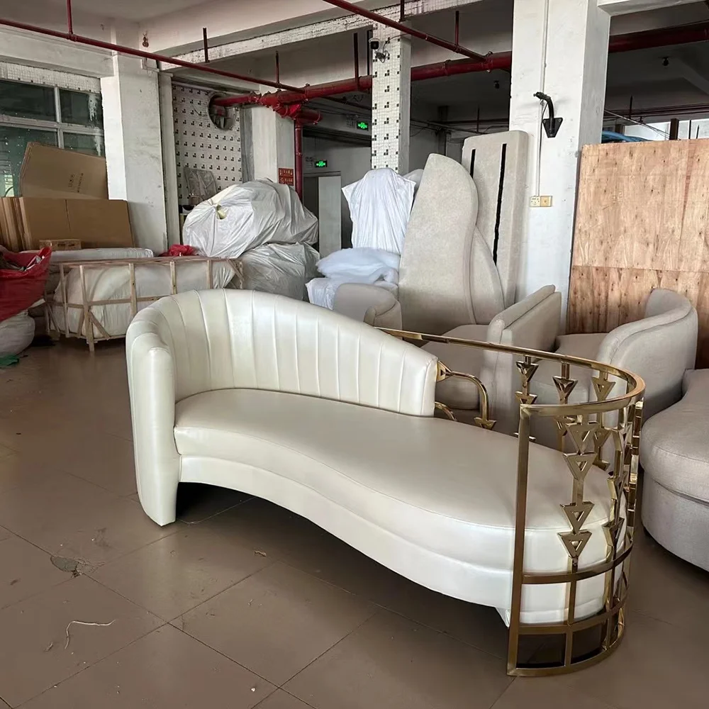 Luxury Royal Queen King Throne Sofa Chair Velvet Fabric Lazy Sofa Chair Furniture For Rental