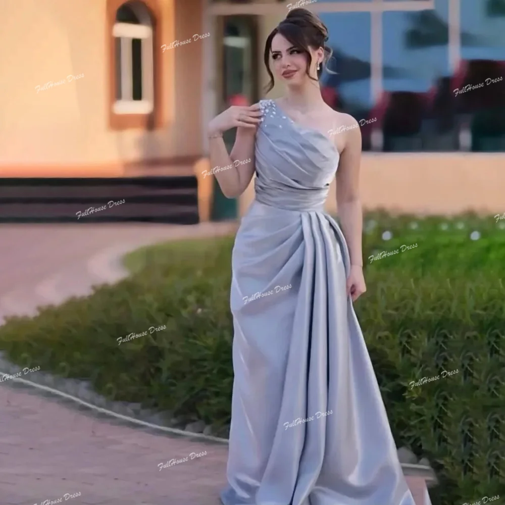 

Custom Made Shiny One Shoulder Tiered Pleated Evening Dress Backless Floor Length Beading Saudi Dress with Sweep Court vestidos
