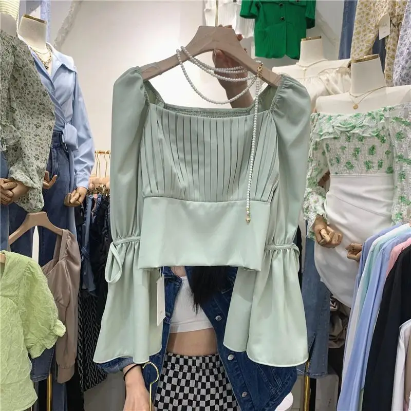 

Square Collar Bubble Lace-up Long-sleeved Shirt for Women New Pleated Splicing Design Short Top