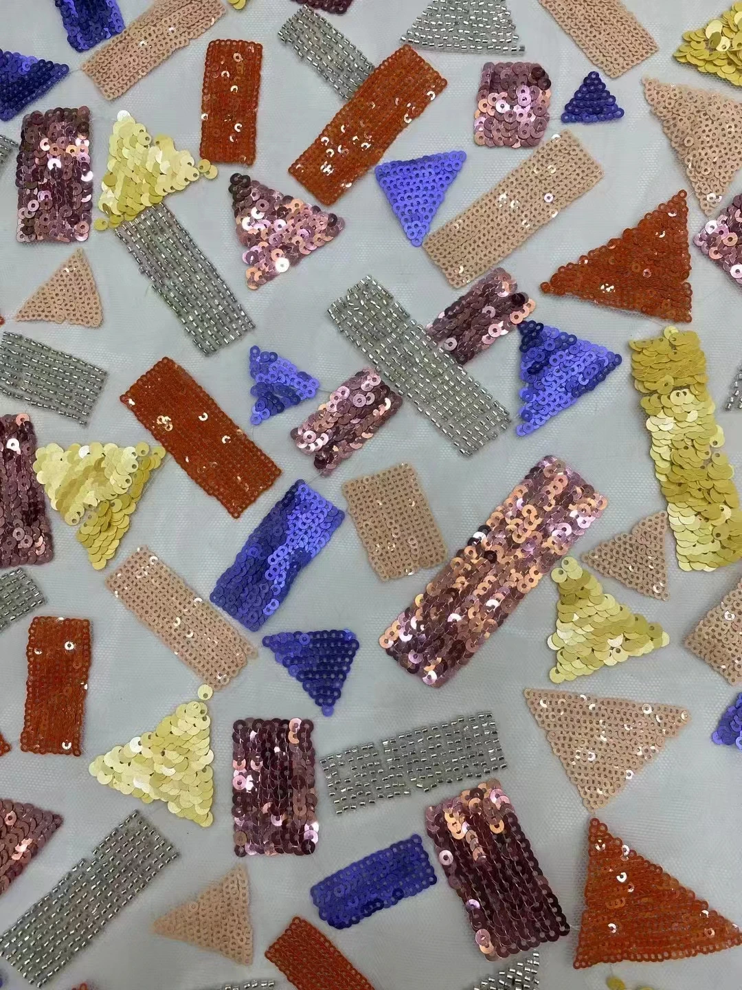 New multi-color diamond-shaped sequin embroidery fabric, fashion sequin bead tube party dress dress sewing fabrics