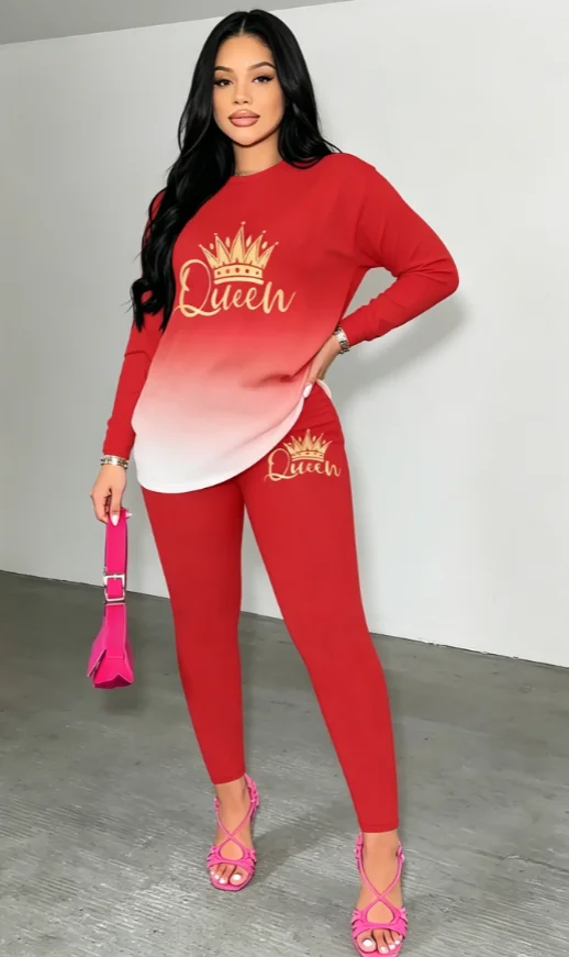 Simple long sleeved T-shirt paired with slim fit shorts for comfortable and slimming women's daily outfit set