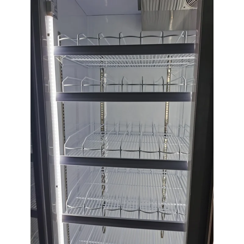 肉ディスプレイ用にカスタマイズされた冷蔵庫チラー