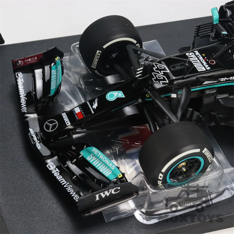 MINICHAMPS 1:18 F1 2021 MB PETRONAS W12 E #44 L.HAMILTON Winner BRITISH  W/FLAG Diecast Model Car