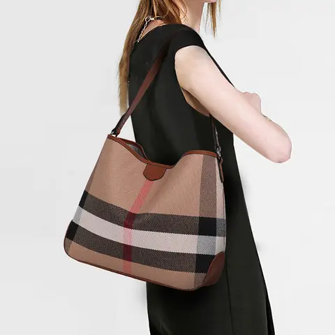 Aidrani New Plaid Women's Underarm Shoulder Bag, Made of Canvas Cowhide, Caramel Colored with Large Capacity