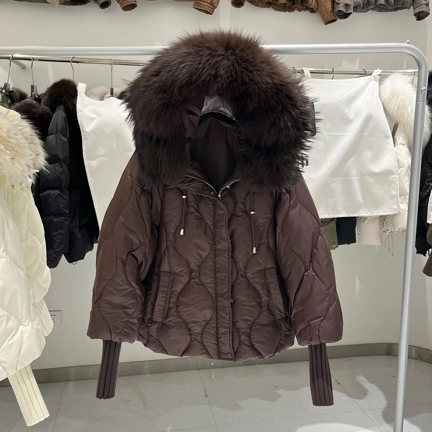 Winter White Duck Down Parker Outwears Women Natural Hooded Large Fur Collar Down Jacket Female Lantern Sleeve Quilted Jacket