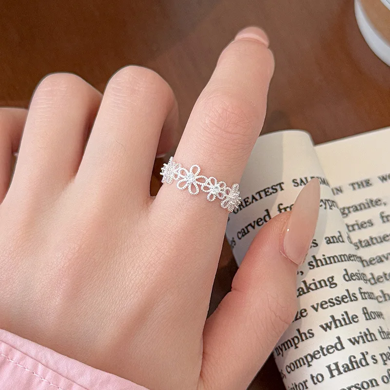 

Fashion S925 Silver Light Luxury Lace Hollow Flower Ring Female Ins Style Blogger Same Style Versatile Open Finger Ring