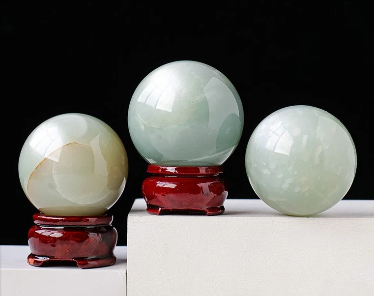 PYH natural crystal boutique green moonstone grinding energy feng shui ball home decoration ornament wholesale