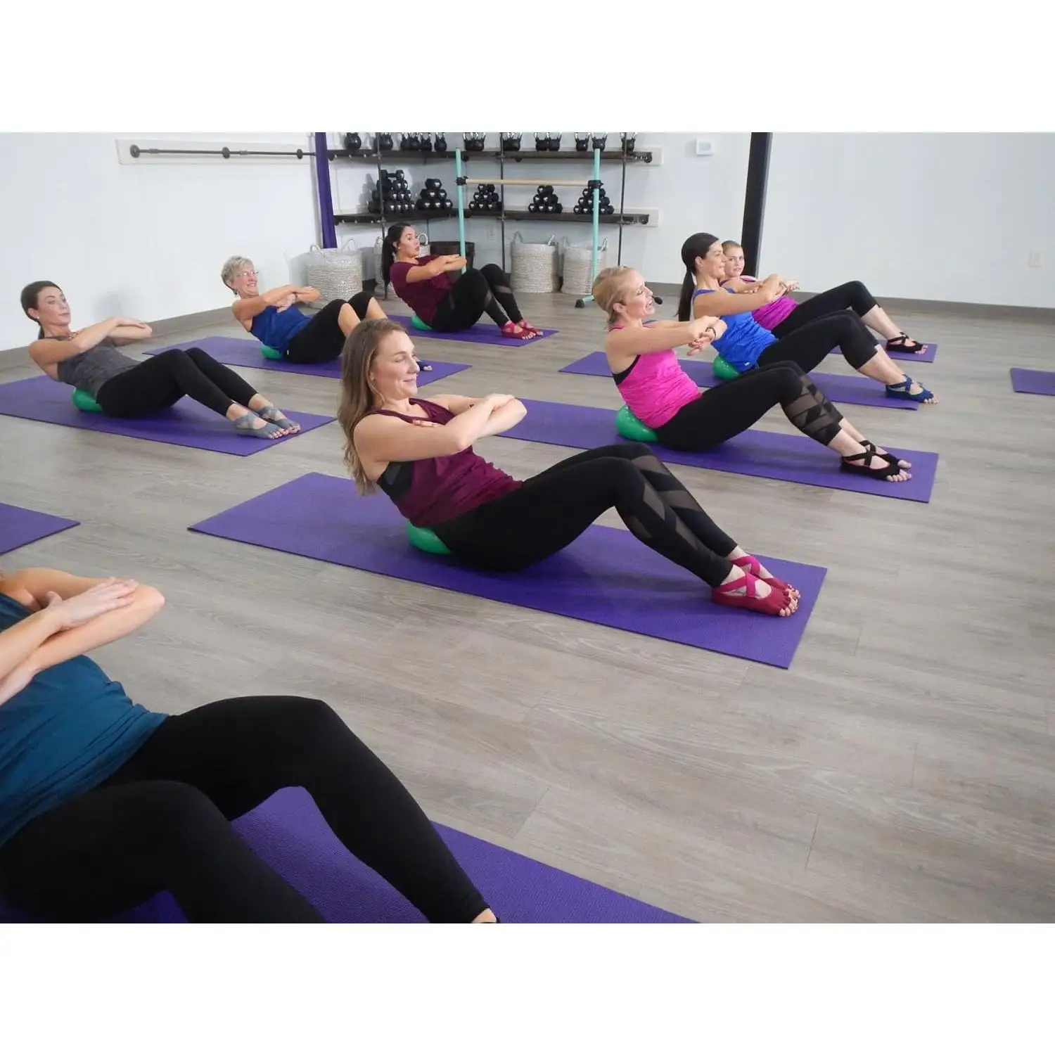 مجموعة النادي الرسمية (مجموعة من 25، أرجواني)، كرة بيلاتيس ناعمة أصلية مقاس 9 بوصة، كرة تمرين صغيرة للبار، اليوغا، الاستقرار، أبس كور،