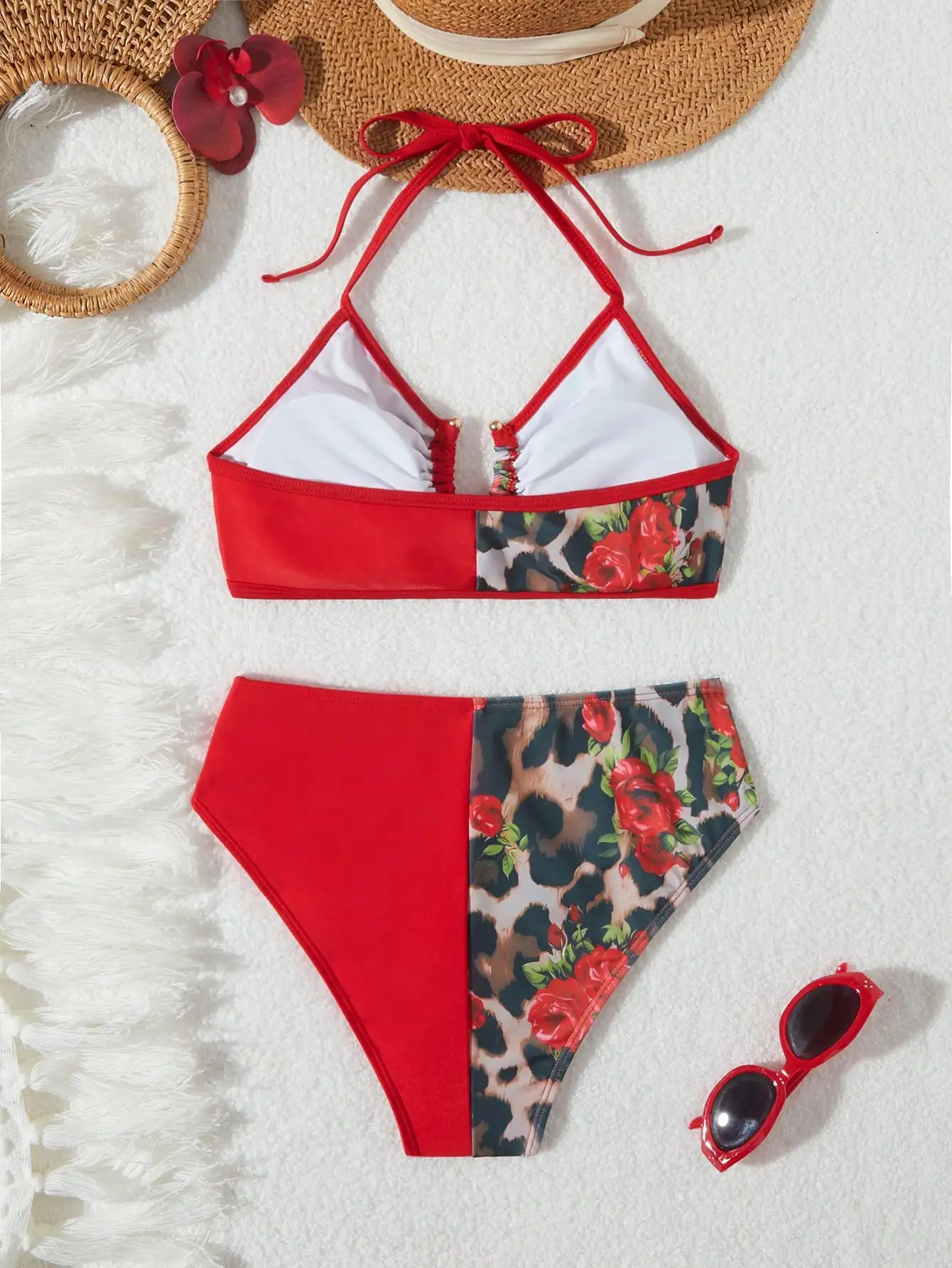 Bikinis con aros en U para mujer, traje de baño Sexy con cuello Halter, traje de baño de leopardo con retales, bañadores femeninos, ropa de playa 2025, 2025