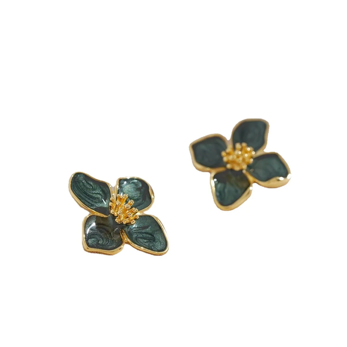 Korean Fashion Light Luxury Dark Green Flowing Sand Enamel Lily Flower Glaze Earrings for Women Exquisite Versatile Earring gift