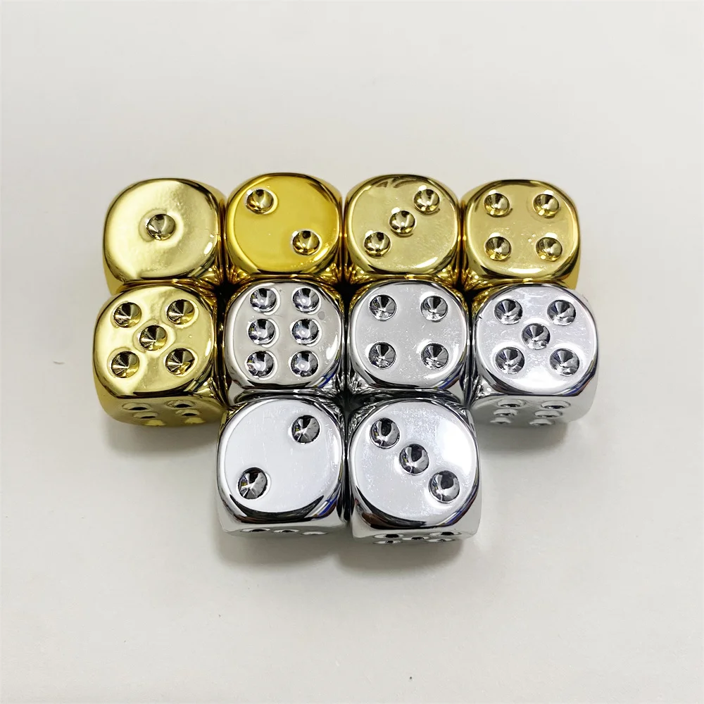 5Pcs/Set Golden/Silver Color 16mm Funny Game Plastic Point Dice D6 Six Sided Decider Board Game Acessories