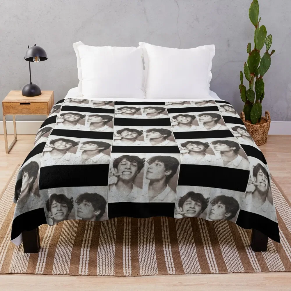 

christopher sturniolo Throw Blanket Fashion Sofas Luxury Designer Bed covers sofa bed Blankets