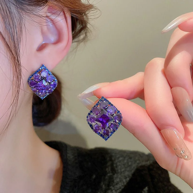 Jewelry Wholesale Cute Shiny Full Crystal Squared Earrings Vogue Men Women Imitation Rhinestone Ear Studs Brincos