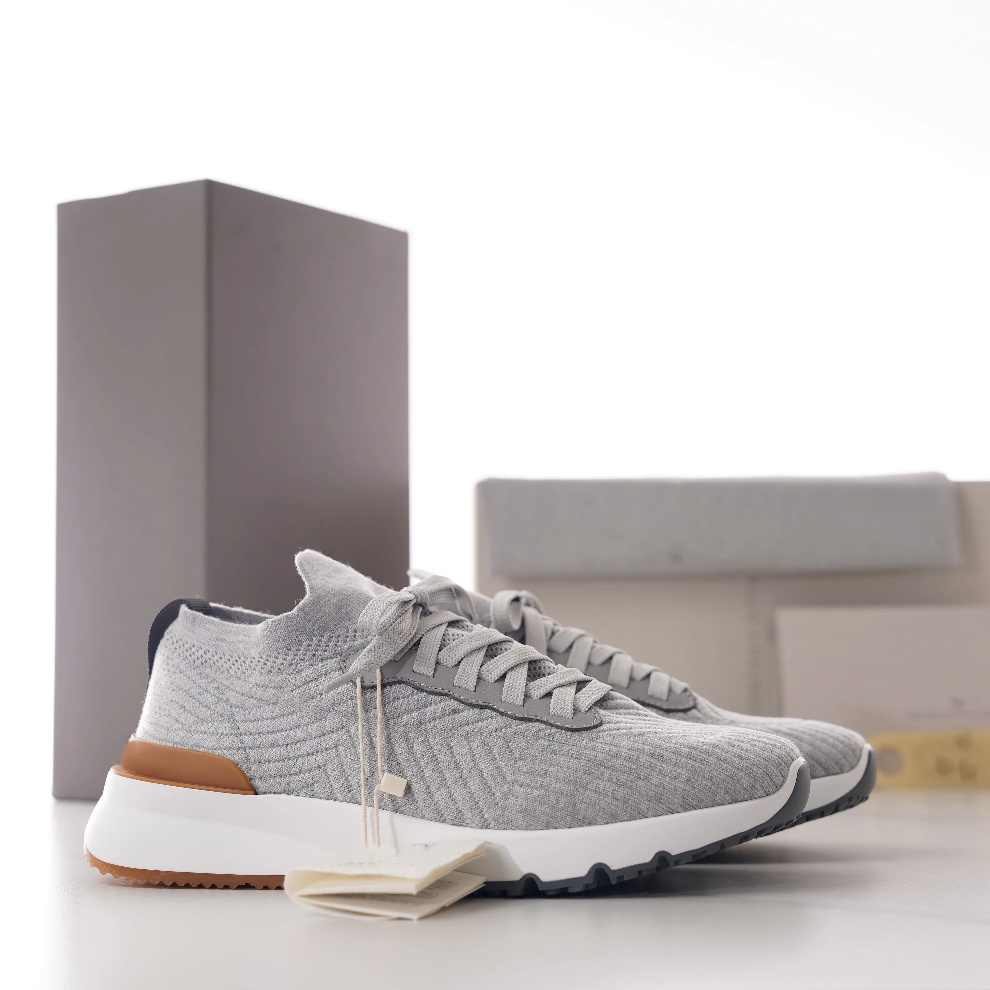 2026 Spring Summer Men Fashion Knit Sneakers Lightweight Breathable Daily Casual Sports Running Shoes_vogvips.com