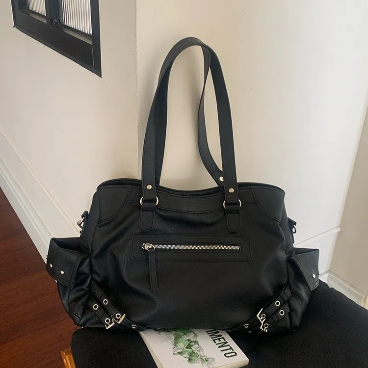 

Deinet Korean Niche Large Capacity Drawstring Motorcycle Tote Bag for Women Rivet Handbag Single Shoulder Crossbody Bag