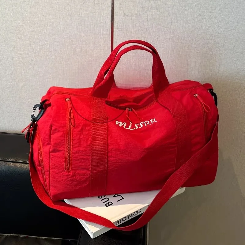 ladies-large-capacity-fashionable-travel-bag-high-aesthetic-value-lightweight-crossbody-fitness-bag-outdoors-handbag