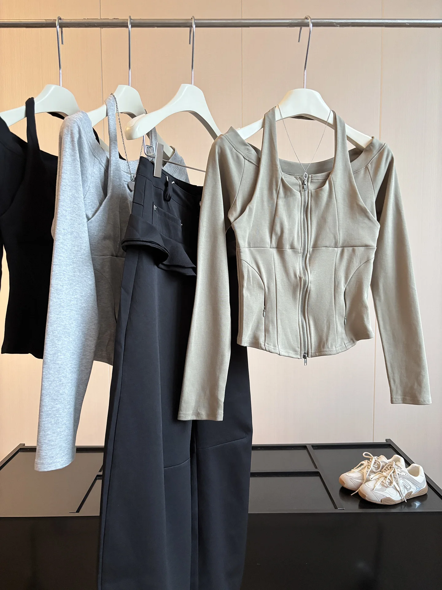 Long Sleeve Hoodie Women's Autumn 2026 New Korean Design Double Head Zipper Neck False Two-Piece T-Shirt Top Commute Style