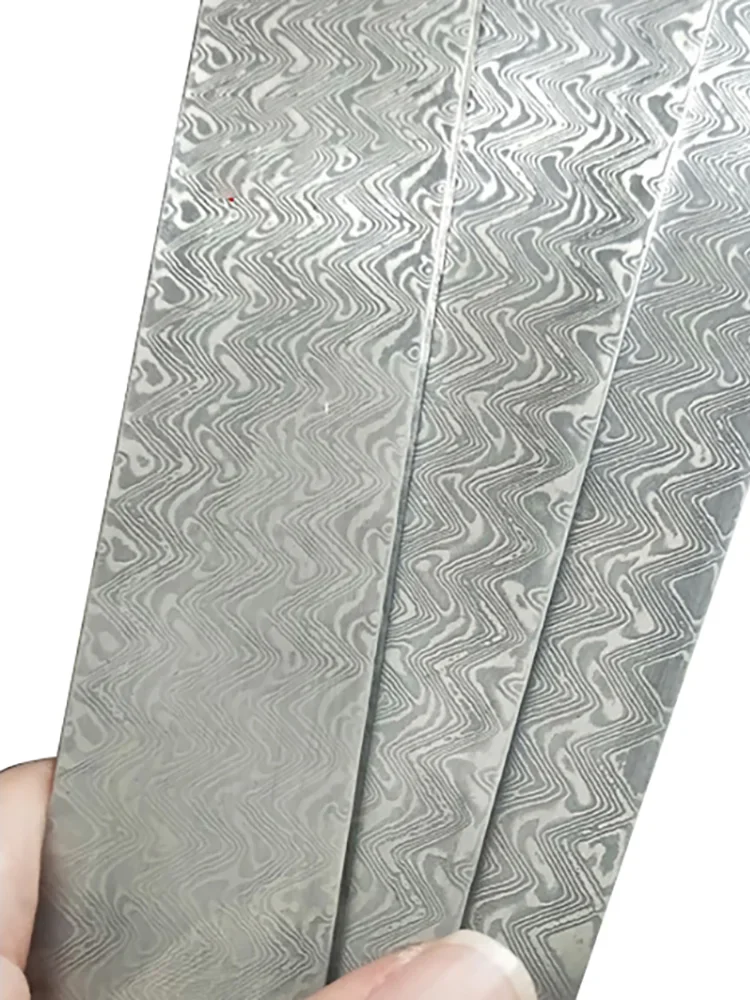 Wzór chmurki Damascus Steel Blanks Bar ręcznie robiony nóż Making Metal surowiec do części narzędzie do majsterkowania 200x30x3mm — zdjęcie 2