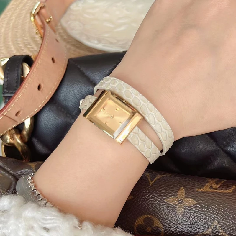 Nuovo orologio quadrato piccolo stile retrò popolare orologio al quarzo da donna elegante semplice tendenza classica regalo di compleanno impermeabile automatico