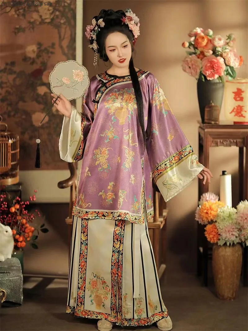 مجموعة تنورة نسائية من Qing Dynasty Hanfu كلاسيكية ذات ياقة مائلة ورقبة دائرية وطباعة هان للفتيات على طراز القصر على شكل وجه حصان #3