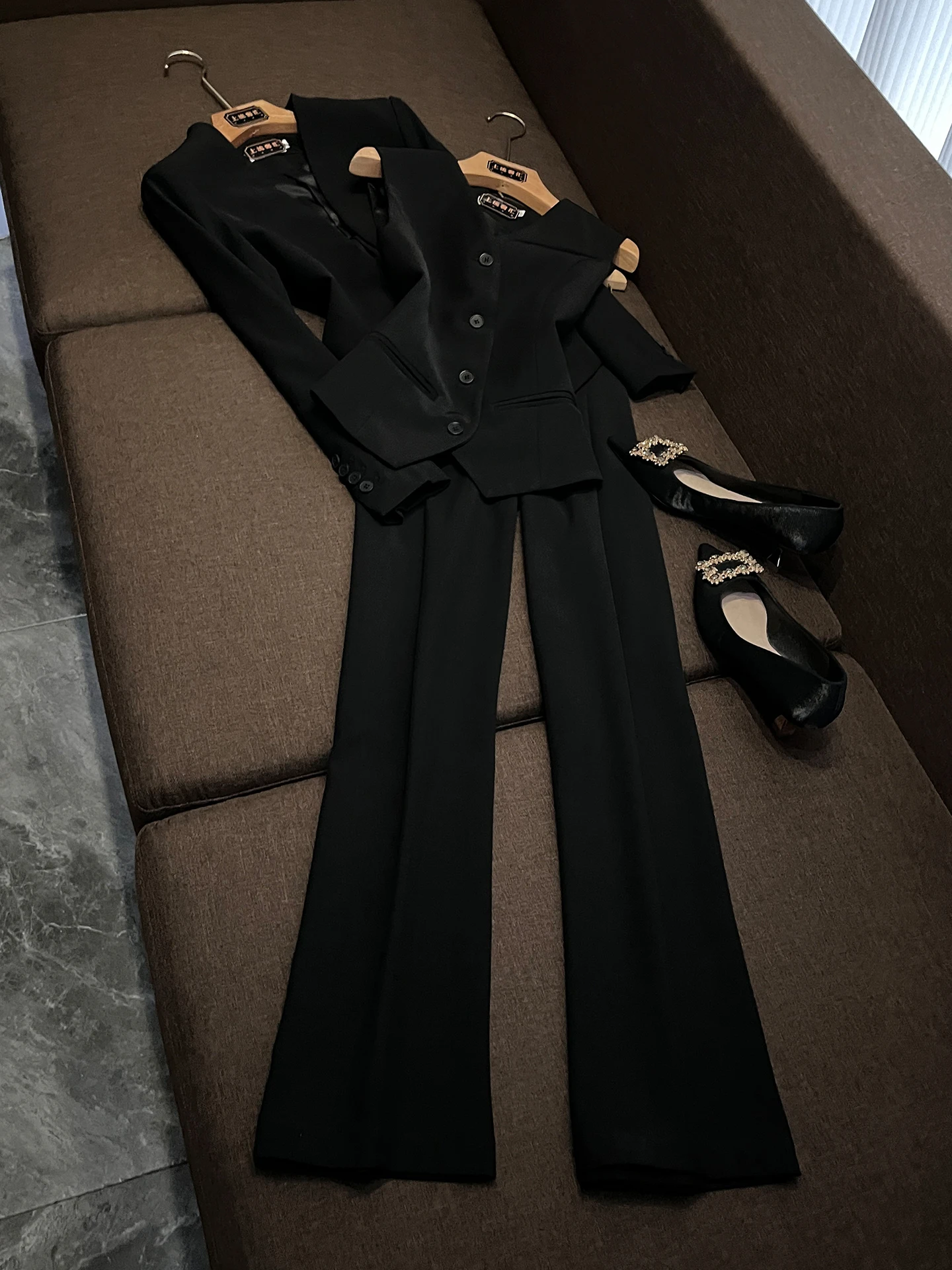 

Elegant Black Three-Piece Suit Set for Women Summer Professional Wide Leg Pants Vest High End Fashion Workwear