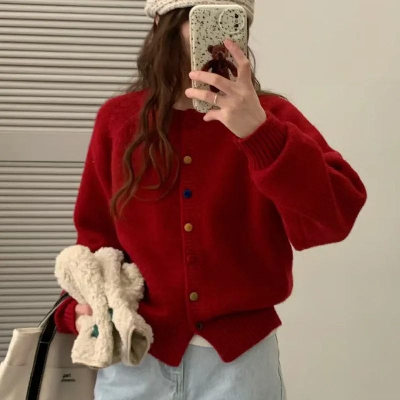 

2025 Fashion Simple New Thickened Knitted Cardigan Women's Fashion Temperament Short Color Single-breasted Sweater Jacket