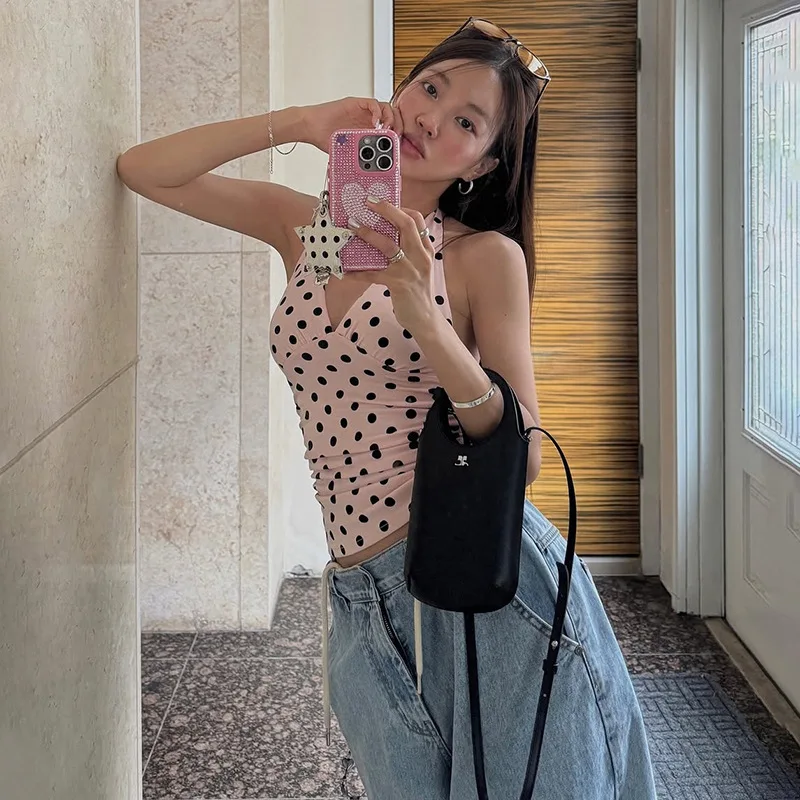 Damen-Top mit V-Ausschnitt, offenem Rücken, Schnürung, Polka-Dot-Muster, figurbetont, Tank-Top-Stil, Y2K-Sommermode, Alltags-Streetwear, Basic-Oberteil. – Detail 6