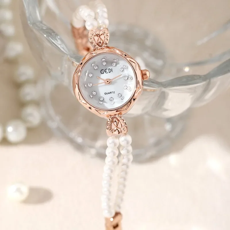 Montre à quartz étanche à cadran rond pour femme, montres de luxe haut de gamme, mode, bracelet en perles, cadeau rétro pour femme, horloge