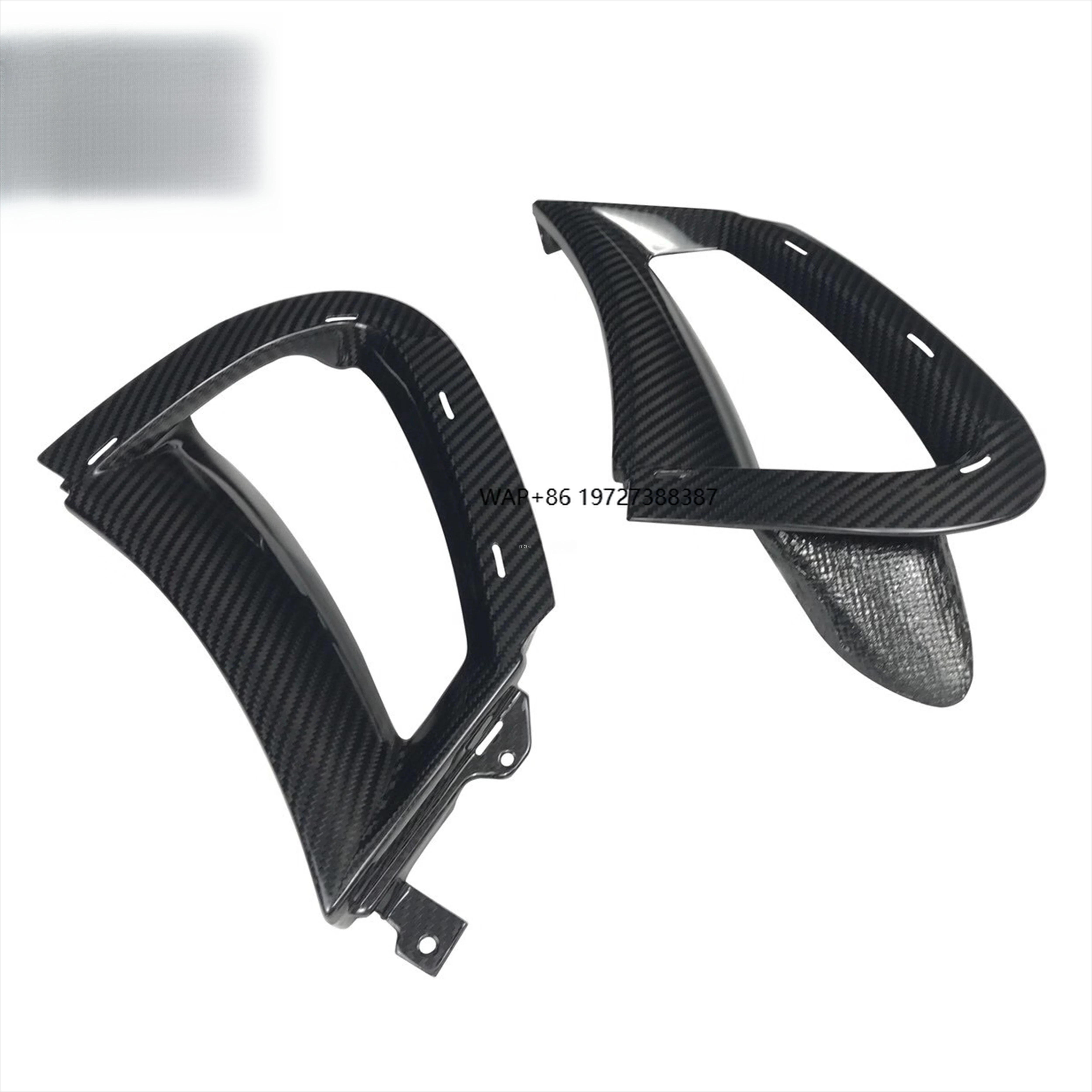 

Precision-Crafted Dry Carbon Fiber OEM Style Front Air Vent Cover for McLaren 720s Side Vents Air Outlet