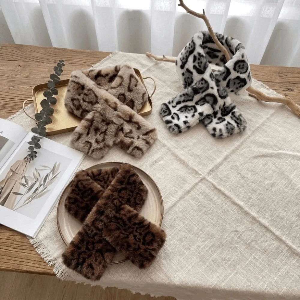 Elegant Thicken Faux Rabbit Fur Scarf Lightweight Plush Material Leopard Print Neckerchief Windproof Soft Neck Wrap Women
