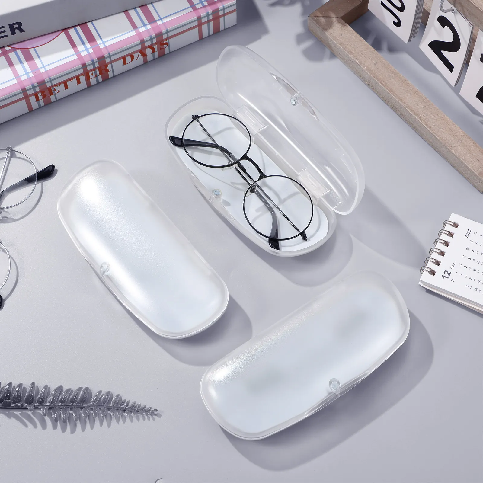 

Коробка для хранения очков, 3 шт., матовая, прозрачная, легкая, прочная, портативная, защитный чехол для очков, практичный держатель для очков